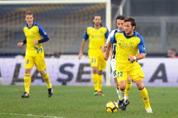 Prediksi Cagliari vs Chievo (15 April 2017)